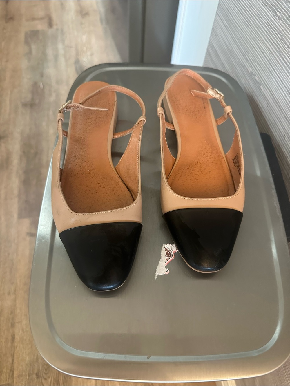 Steve Madden Two-Tone Slingback Flats in Beige and Black
